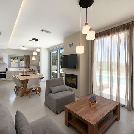 Diamond Dream Villa Kamilari Luaran gambar